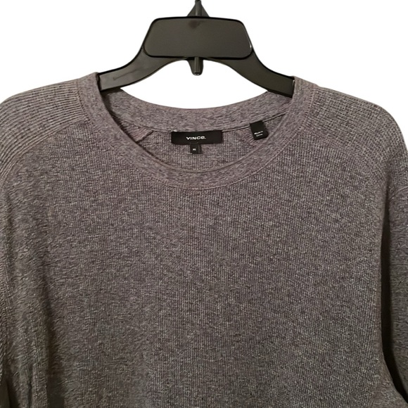VINCE | Men’s Gray Waffle Knit Long Sleeve Sweater Top Size XL - Picture 3 of 6